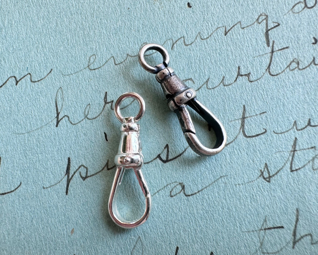 vintage style dog clip