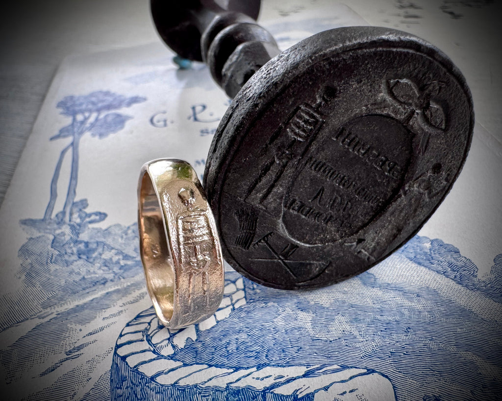 skeleton ring 14k gold - memento mori jewelry
