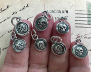 small skull charms