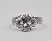 skull ring