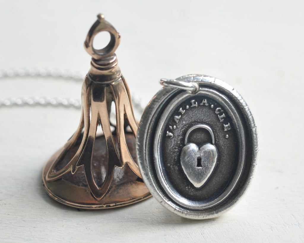 heart wax seal necklace