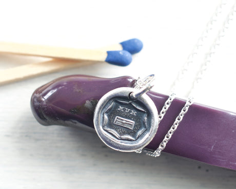 mum wax seal necklace