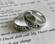 skull ring