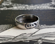 mourning ring
