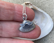shell necklace