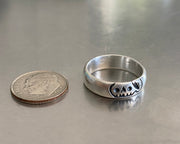 silver skull ring