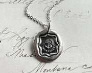 esperance anchor necklace