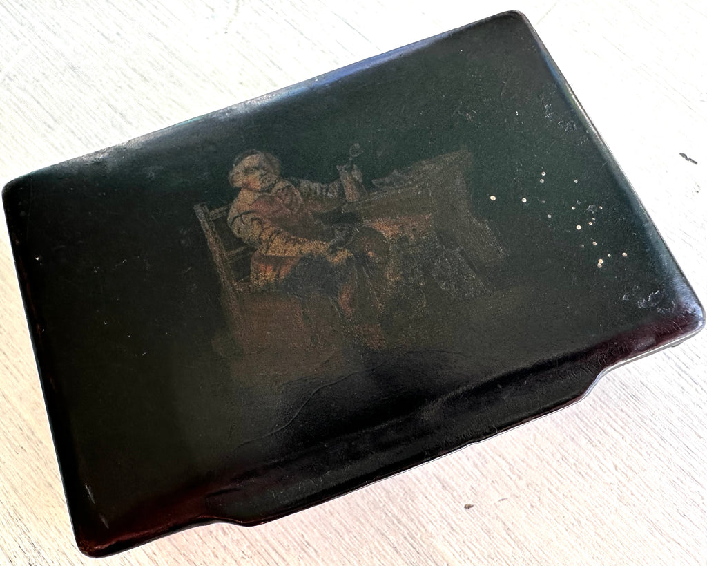 man holding tankard snuff box