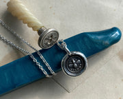 bee wax seal jewelry