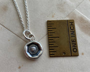 eye wax seal