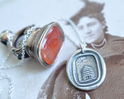 beehive wax seal