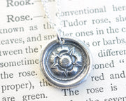 tudor rose necklace