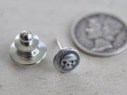 skull tie tack