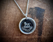 lion wax seal necklace - VIRTUS MILLE SCUTA - virtue - Howard family crest