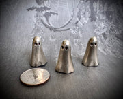 ghosts in the house - Tallulah ghost - magnetic haunted home decor