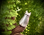 ghosts in the house - Clara the cat ghost - magnetic haunted home decor