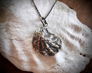 oyster shell necklace pendant