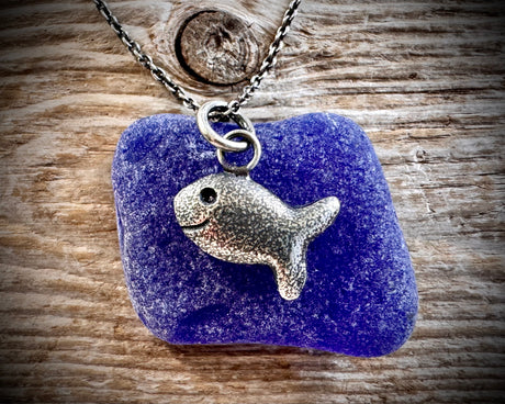 swimming fish necklace pendant - yummy fish jewelry