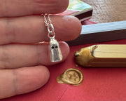impressionable starry Stella ghost pendant - ghost wax seal jewelry