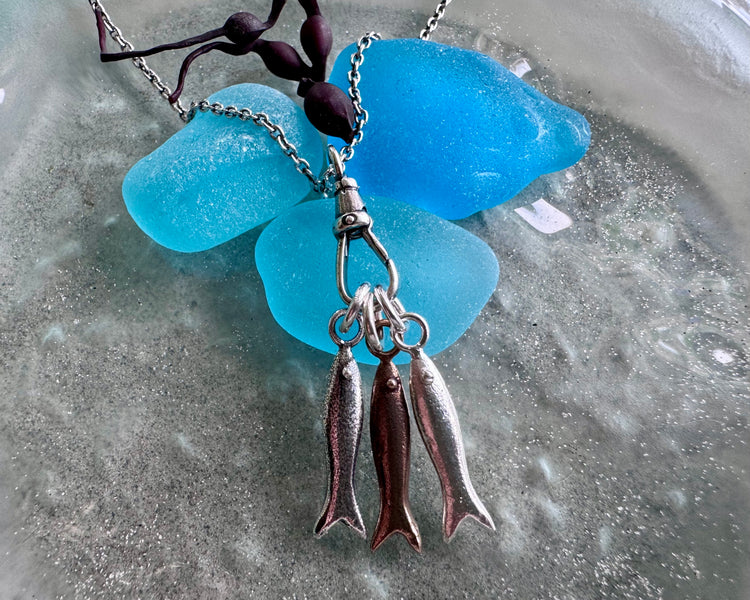 fish lure necklace little sardine pendant Ugly Stik Carbon Low bohemian statement necklace that Size:NS Rods & Reels_Gold Series Reels