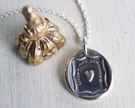 heart wax seal necklace