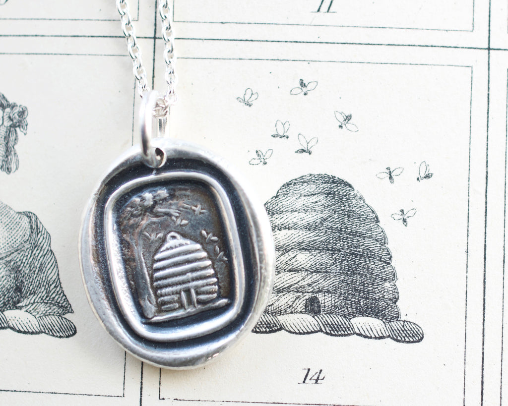 beehive wax seal necklace
