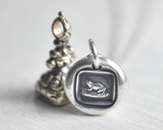 frog toad wax seal necklace pendant