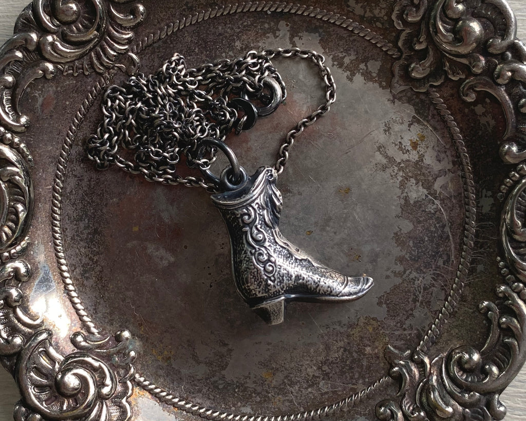 witch's boot necklace
