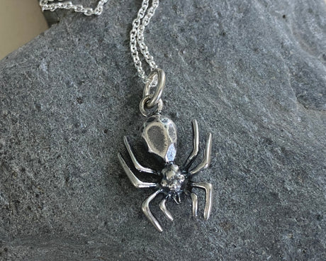 spider pendant