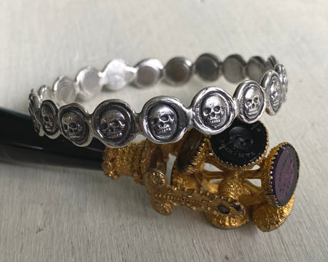 skulls bangle bracelet